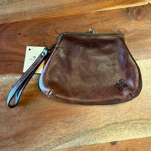 Patricia Nash Cognac Leather Clutch/Wristlet ♥️